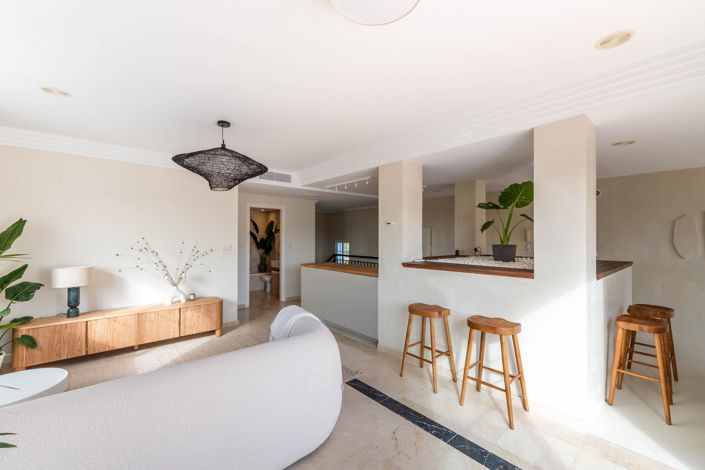 Image No.4-3 Bed Property for sale