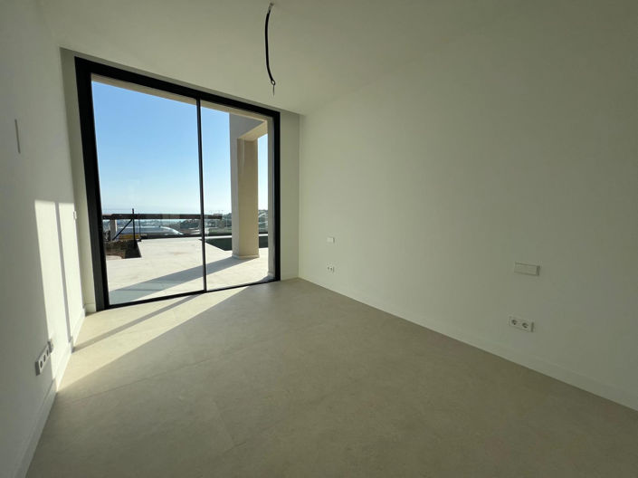 Image No.32-3 Bed Villa for sale