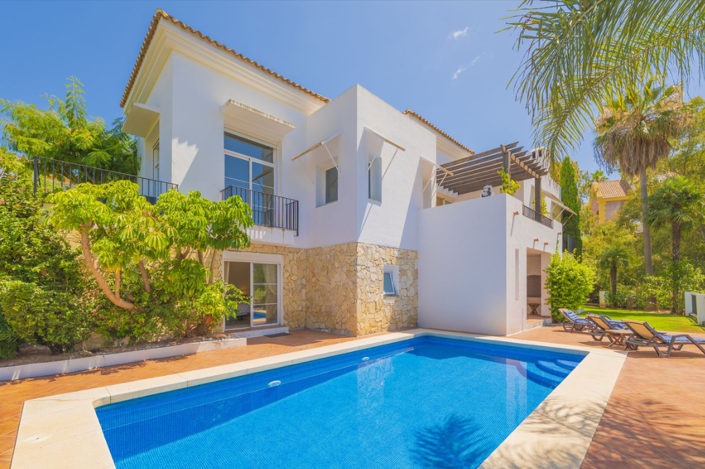 Image No.11-4 Bed Villa for sale