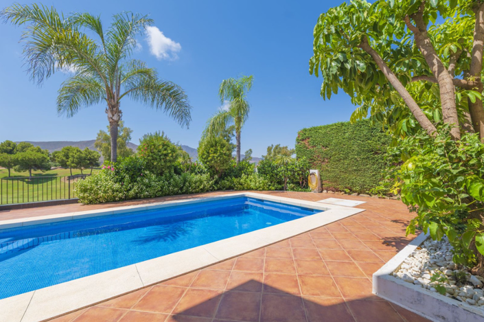 Image No.3-4 Bed Villa for sale