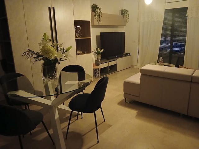 Image No.10-Appartement de 2 chambres à vendre à Estepona