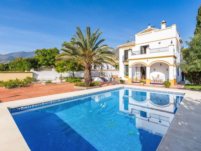 Image No.3-Villa de 5 chambres à vendre à Arroyo de la Miel