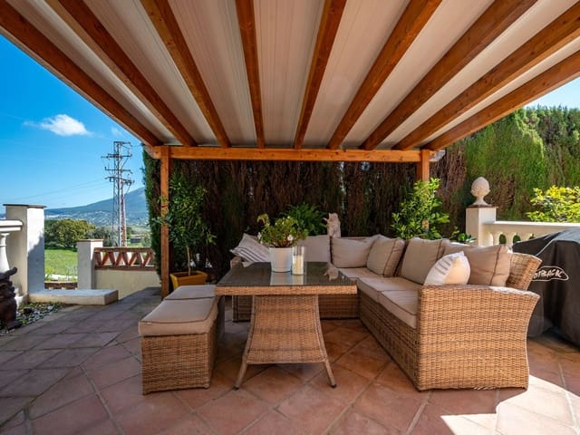 Image No.12-3 Bed Villa for sale