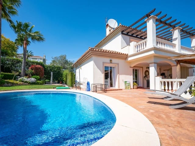 Image No.2-3 Bed Villa for sale