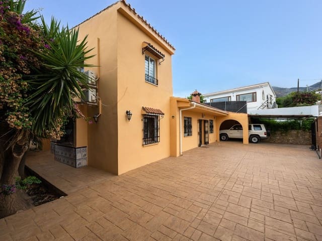 Image No.3-4 Bed Villa for sale