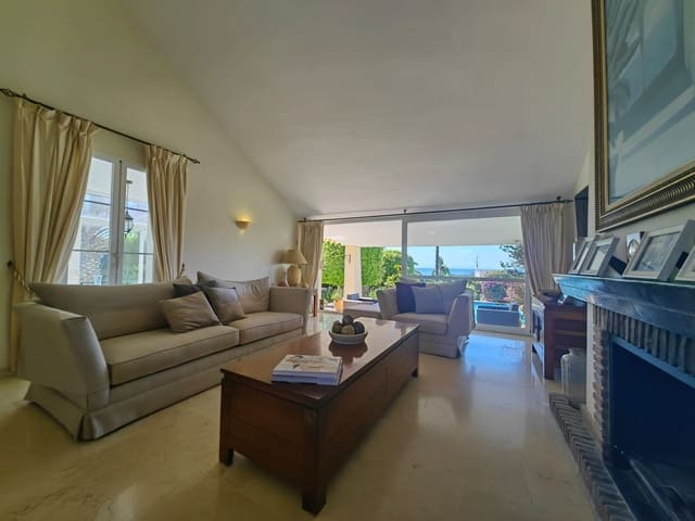 Image No.7-3 Bed Villa for sale