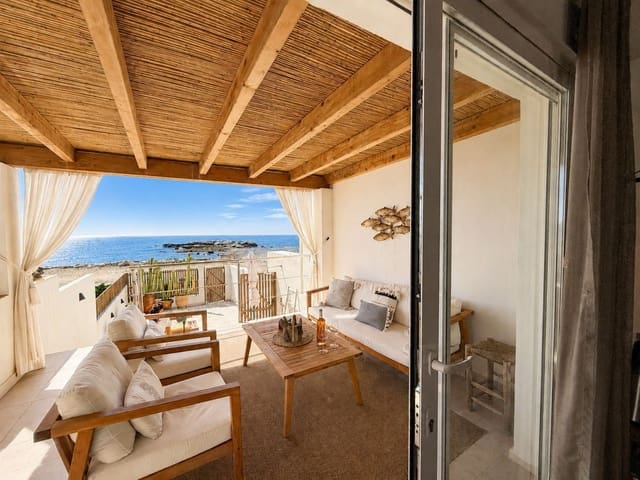 Image No.4-Maison de ville de 2 chambres à vendre à Estepona