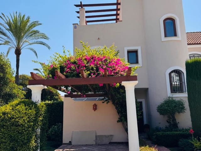 Image No.3-4 Bed Townhouse for sale