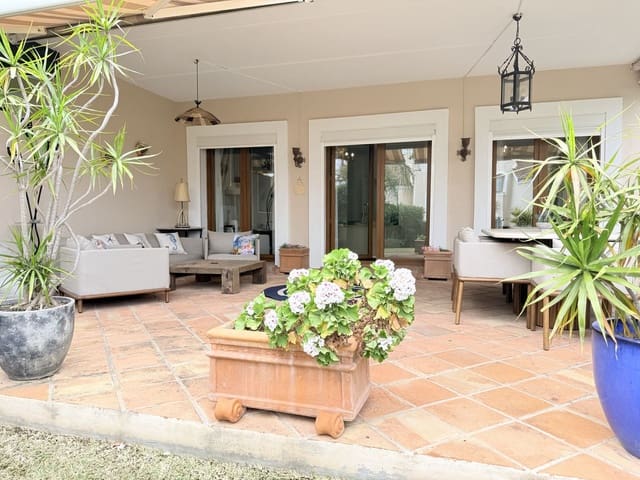 Image No.4-4 Bed Townhouse for sale
