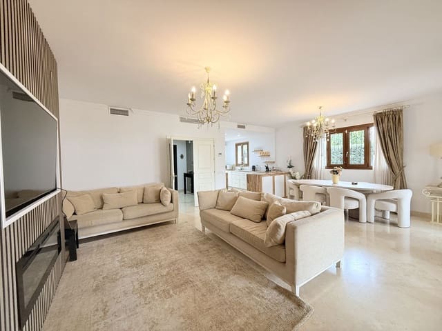 Image No.8-4 Bed Townhouse for sale