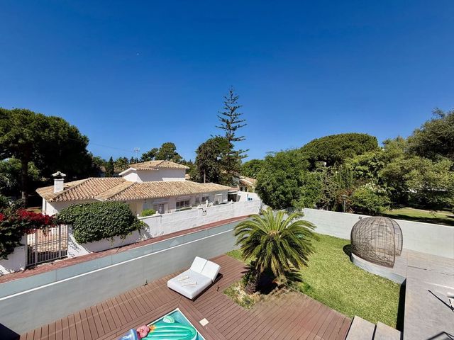 Image No.4-4 Bed Villa for sale