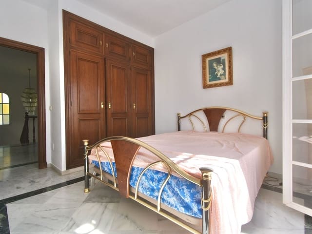 Image No.11-5 Bed Villa for sale