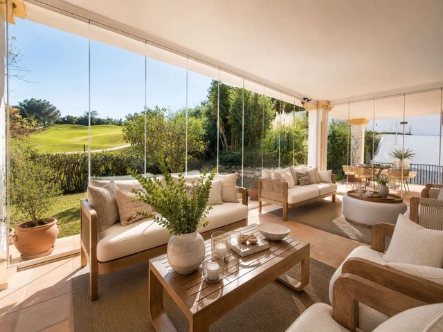 Image No.7-5 Bed Villa for sale