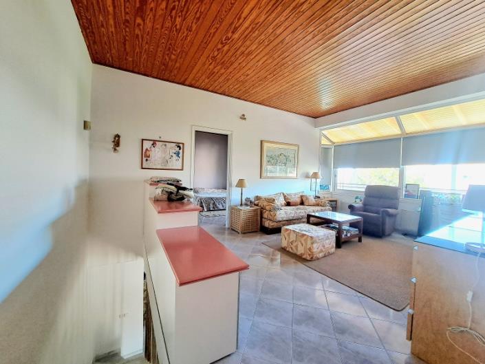 Image No.22-5 Bed House for sale