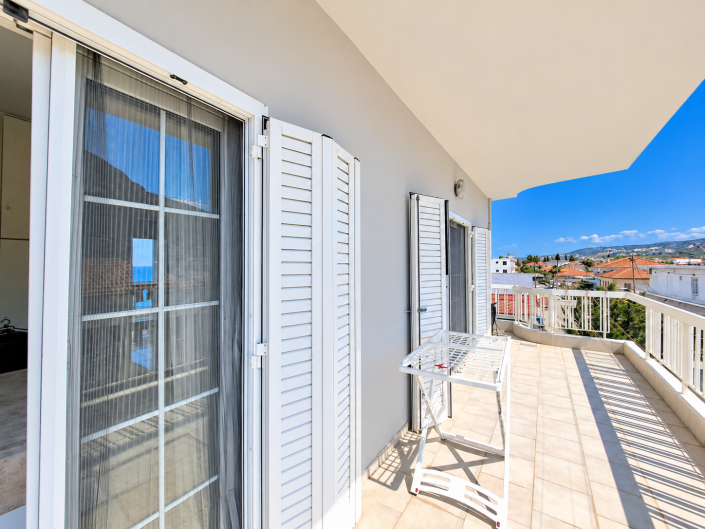 Image No.24-3 Bed House for sale