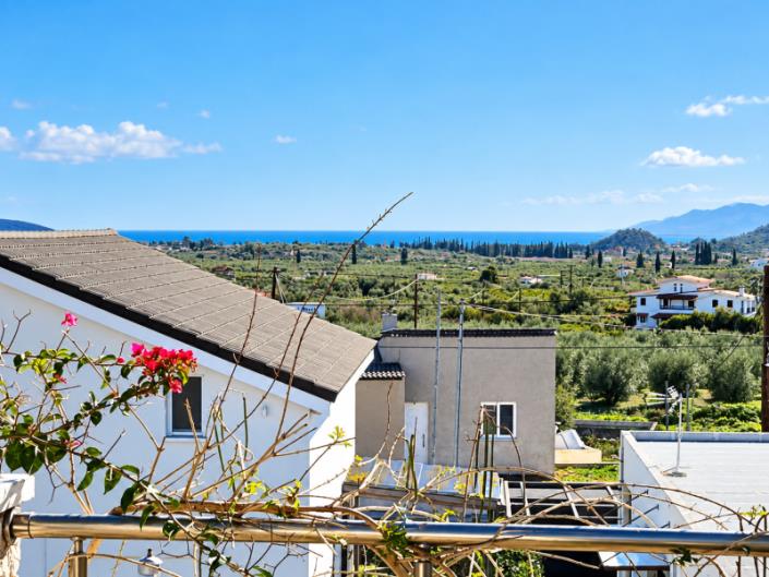 Image No.4-3 Bed House for sale