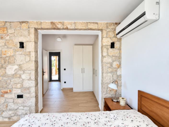 Image No.26-3 Bed House for sale