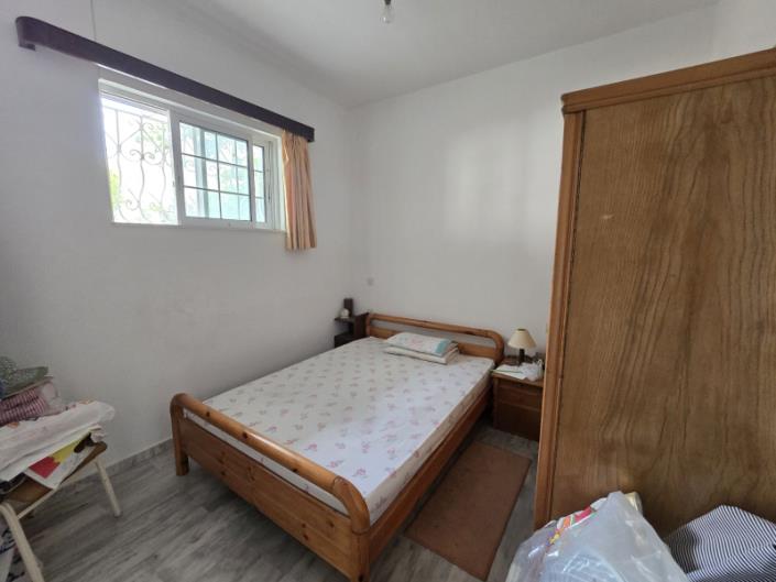 Image No.28-3 Bed House for sale