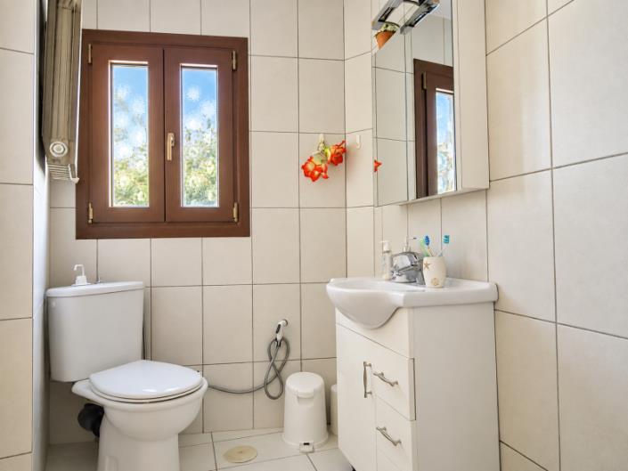 Image No.16-4 Bed House for sale