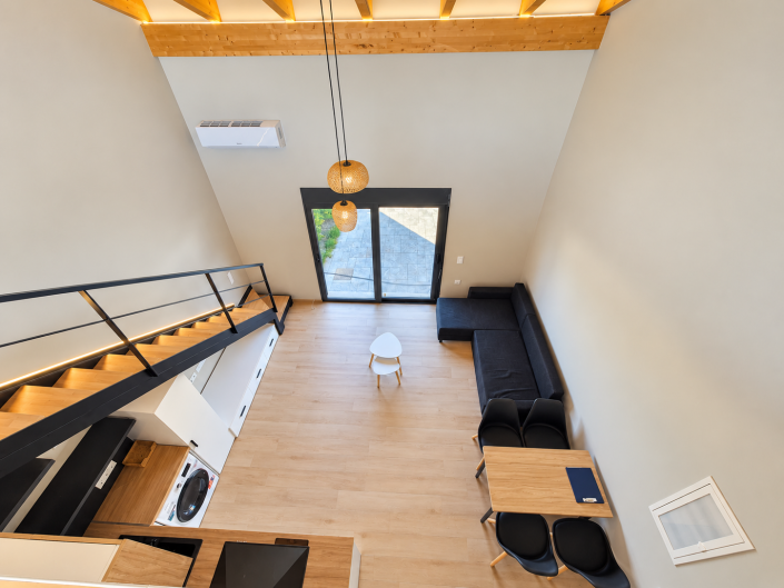 Image No.9-2 Bed House for sale