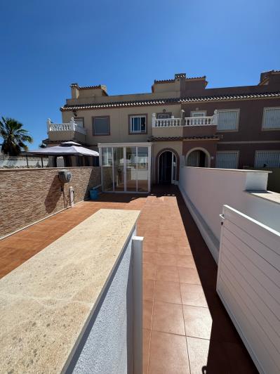 Image No.5-2 Bed Townhouse for sale