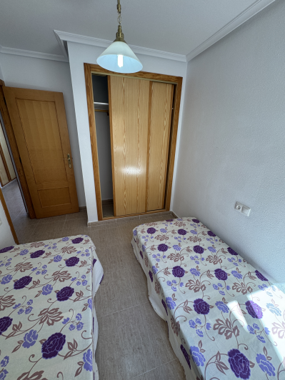 Image No.25-2 Bed Townhouse for sale