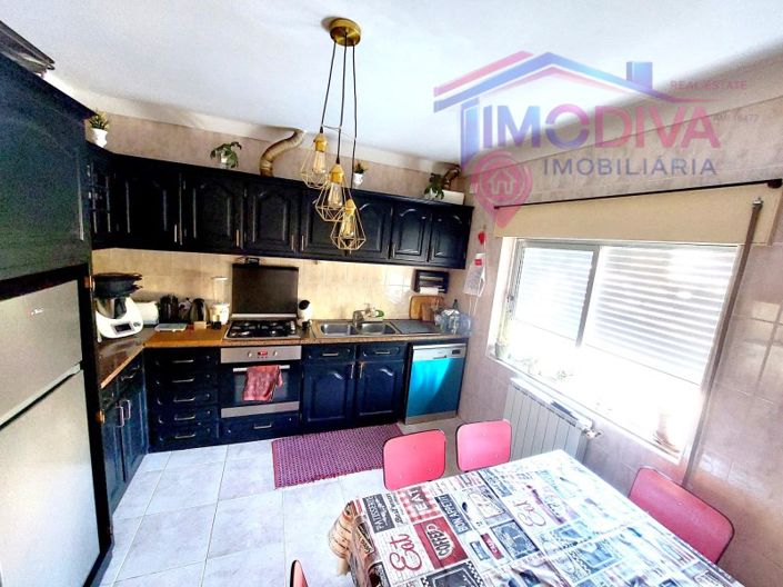 Image No.11-4 Bed House for sale