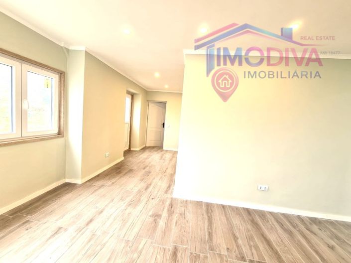 Image No.32-3 Bed House for sale