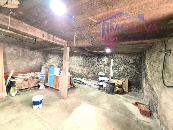 Image No.49-3 Bed House for sale