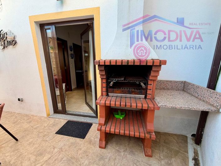 Image No.13-7 Bed House for sale