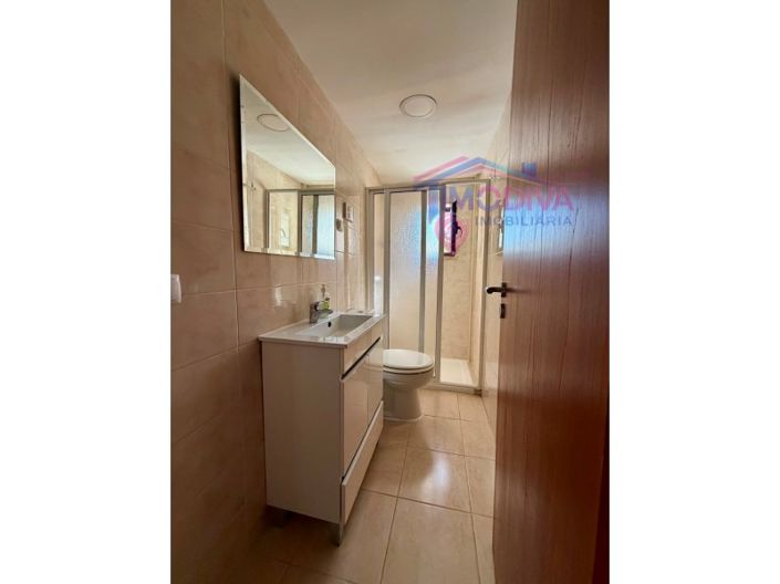 Image No.27-7 Bed House for sale