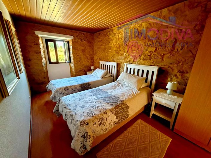 Image No.44-7 Bed House for sale