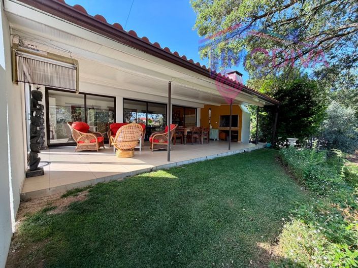 Image No.51-7 Bed House for sale
