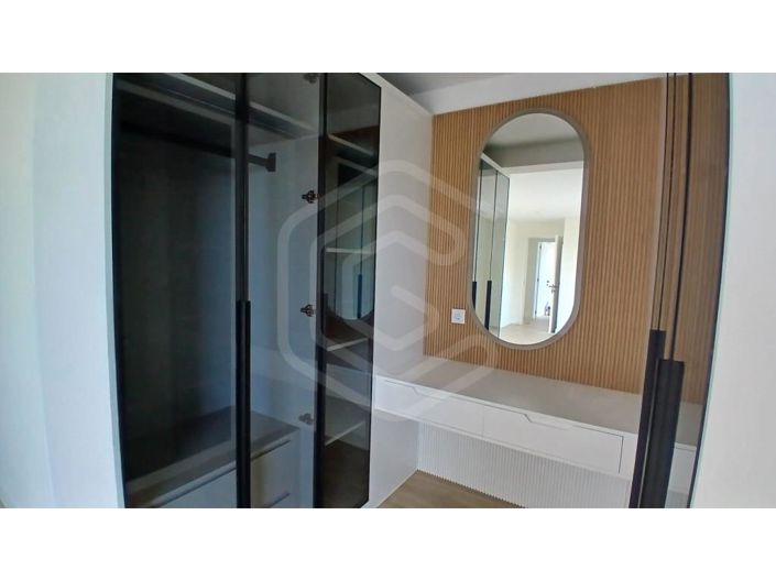 Image No.51-4 Bed Apartment for sale