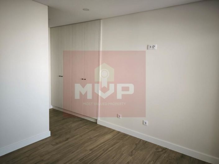 Image No.15-2 Bed Apartment for sale