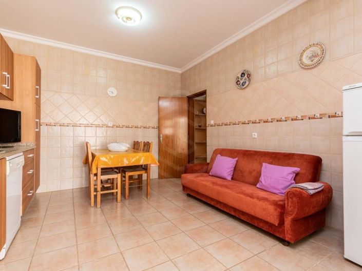 Image No.20-Casa con 10 dormitorios en venta