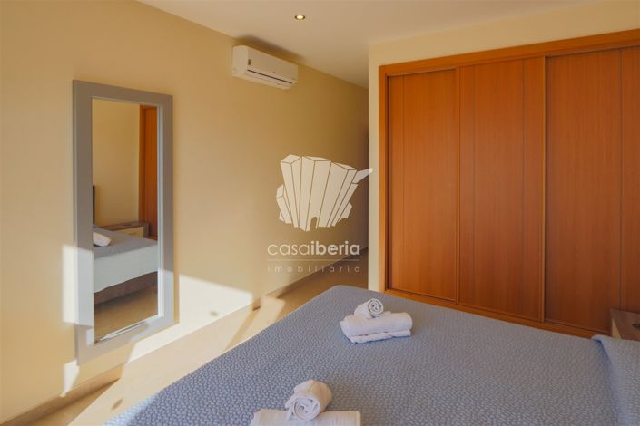 Image No.56-6 Bed House for sale