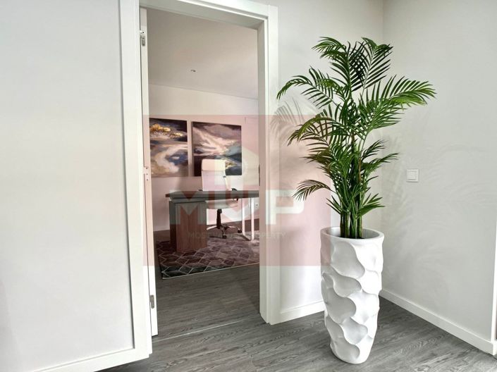 Image No.6-3 Bed Apartment for sale