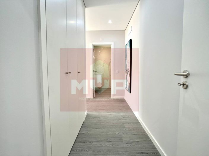 Image No.8-3 Bed Apartment for sale