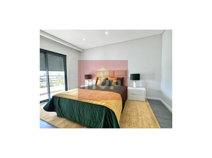 Image No.14-3 Bed Apartment for sale