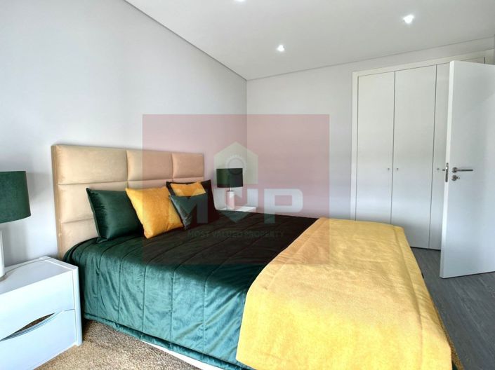 Image No.19-4 Bed Apartment for sale