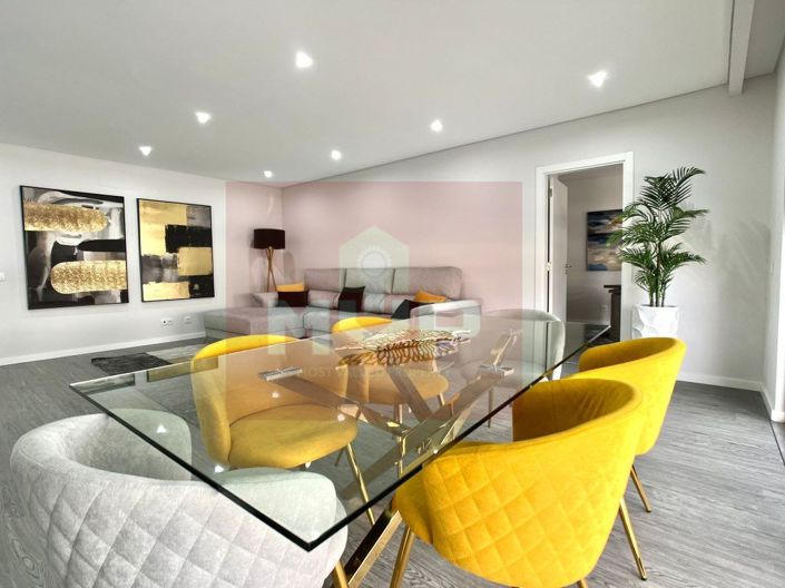 Image No.30-4 Bed Apartment for sale