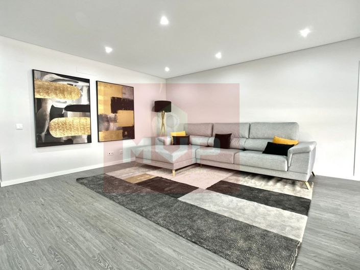 Image No.25-3 Bed Apartment for sale