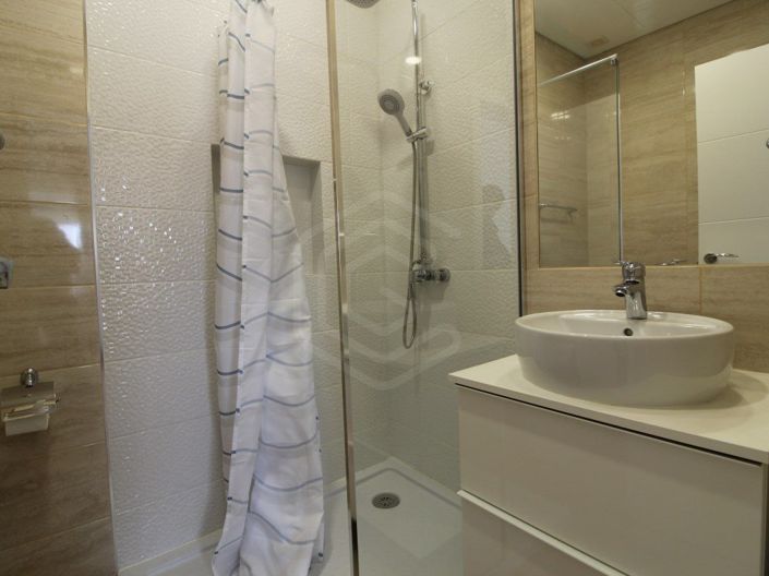 Image No.31-4 Bed House for sale
