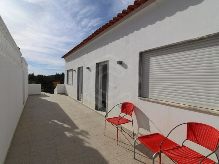 Image No.37-4 Bed House for sale