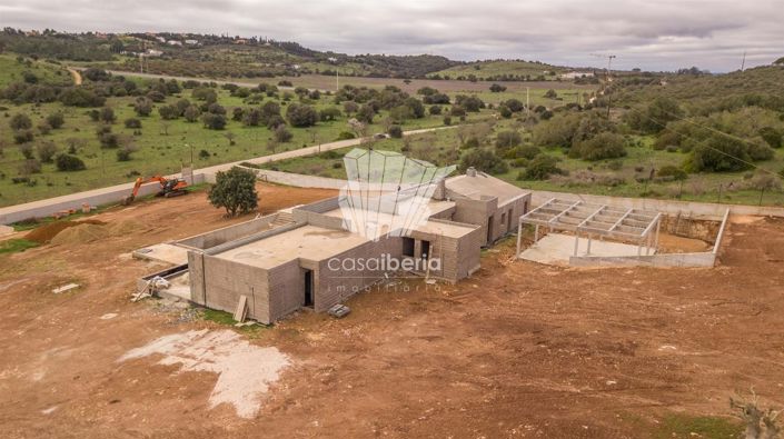 Image No.37-3 Bed House for sale