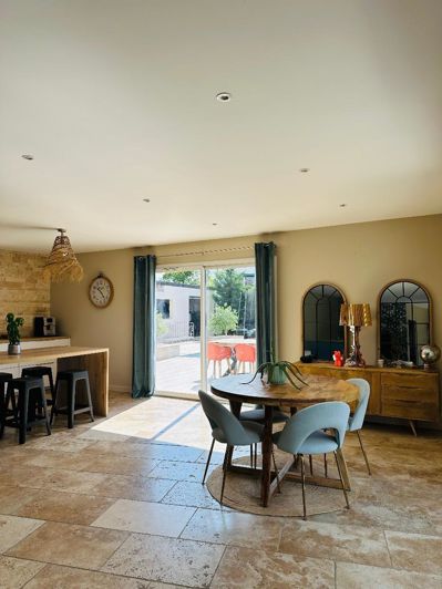 Image No.6-4 Bed House for sale