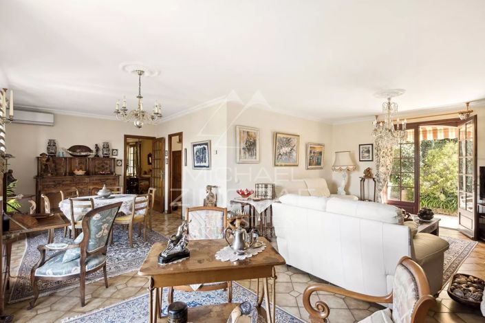 Image No.5-4 Bed House for sale
