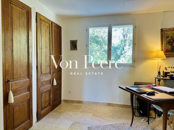Image No.13-4 Bed House for sale