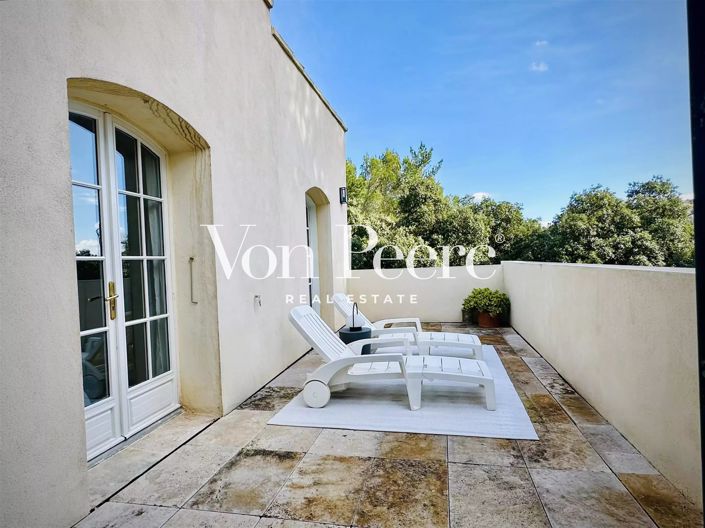 Image No.18-4 Bed House for sale